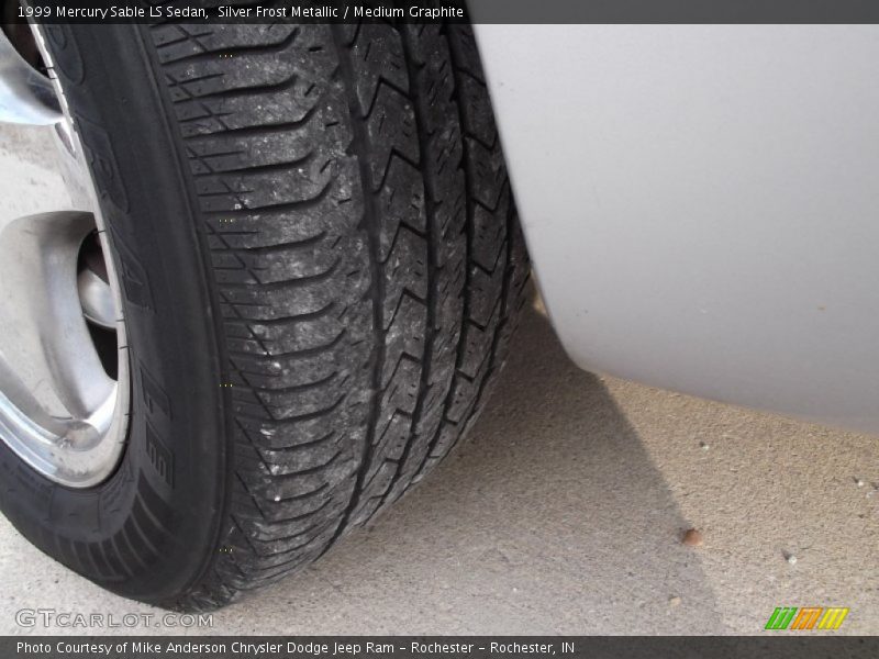 Silver Frost Metallic / Medium Graphite 1999 Mercury Sable LS Sedan