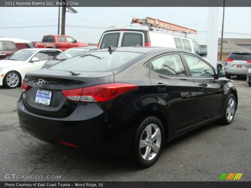 Black / Gray 2011 Hyundai Elantra GLS
