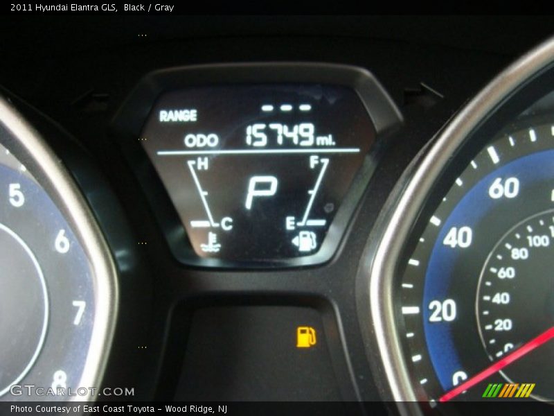 Black / Gray 2011 Hyundai Elantra GLS