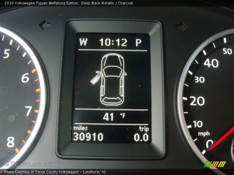 Deep Black Metallic / Charcoal 2010 Volkswagen Tiguan Wolfsburg Edition