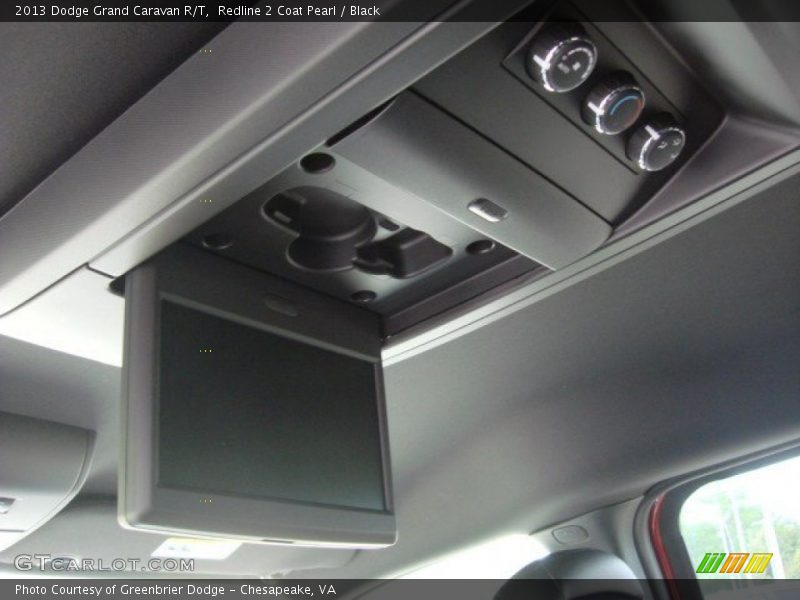 Entertainment System of 2013 Grand Caravan R/T