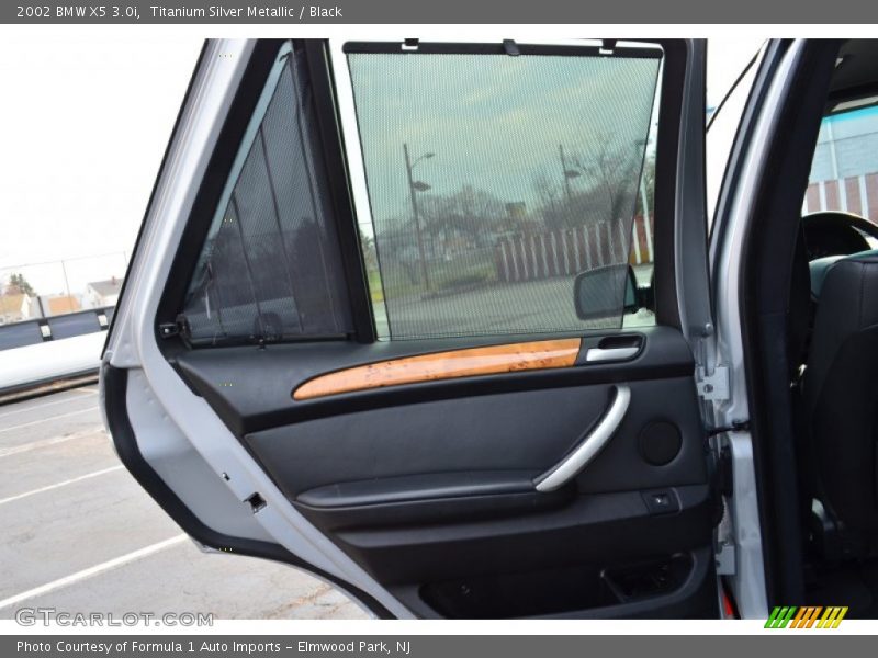 Titanium Silver Metallic / Black 2002 BMW X5 3.0i