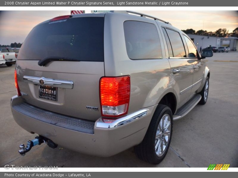 Light Sandstone Metallic / Light Graystone 2008 Chrysler Aspen Limited Walter P Chrysler Signature Series