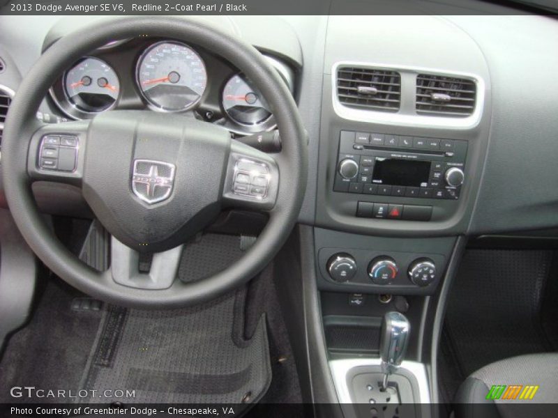 Redline 2-Coat Pearl / Black 2013 Dodge Avenger SE V6