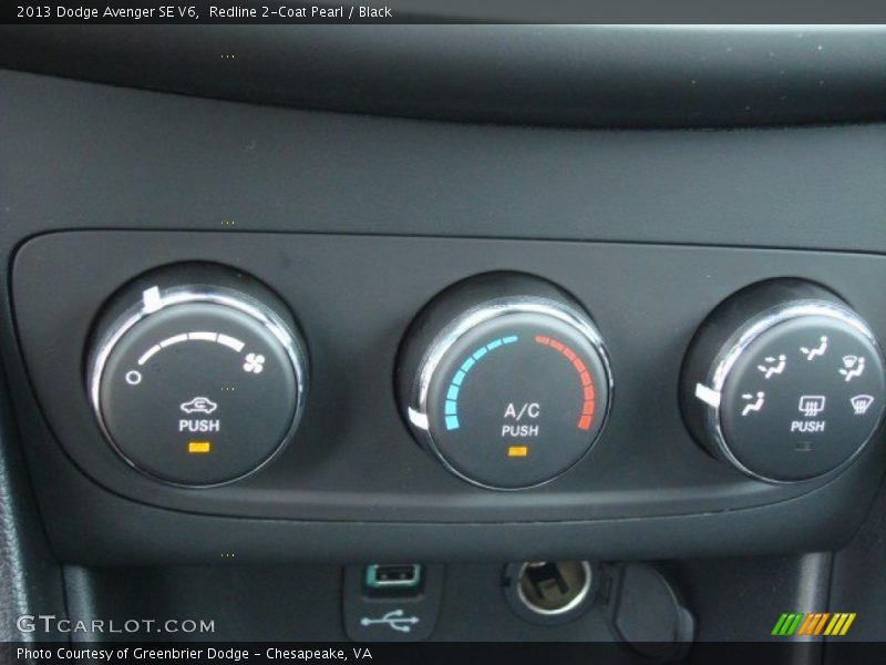 Redline 2-Coat Pearl / Black 2013 Dodge Avenger SE V6