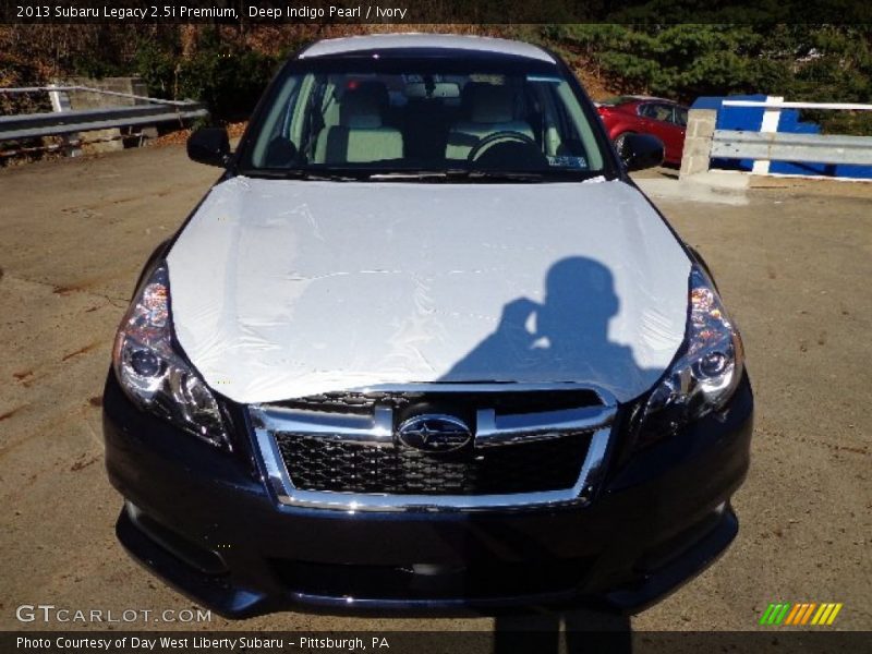 Deep Indigo Pearl / Ivory 2013 Subaru Legacy 2.5i Premium