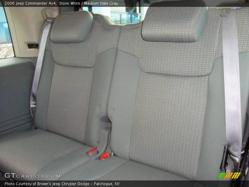 Stone White / Medium Slate Gray 2006 Jeep Commander 4x4