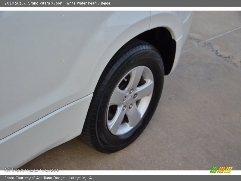 White Water Pearl / Beige 2010 Suzuki Grand Vitara XSport