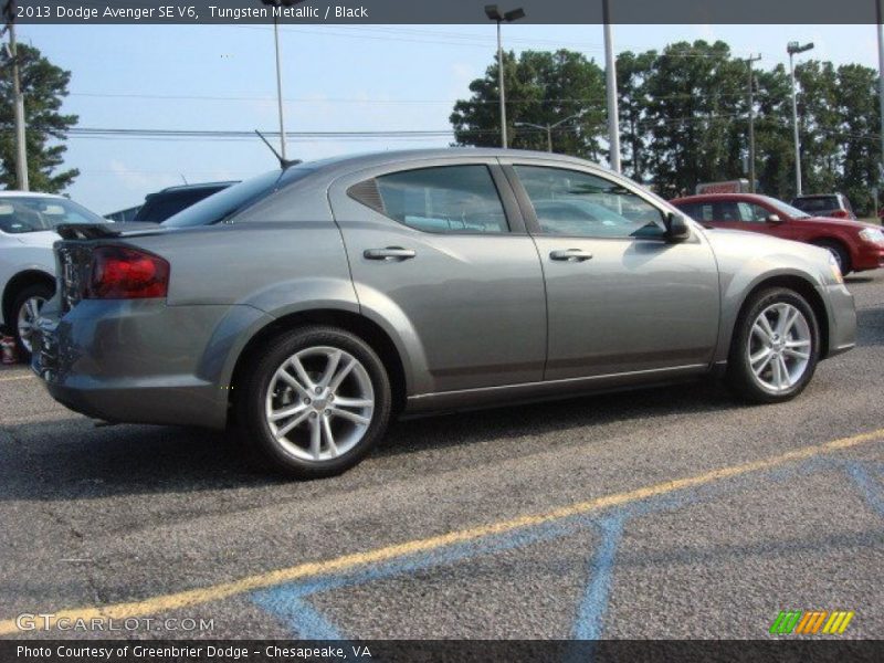 Tungsten Metallic / Black 2013 Dodge Avenger SE V6
