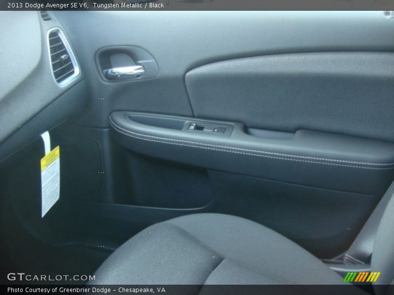 Tungsten Metallic / Black 2013 Dodge Avenger SE V6