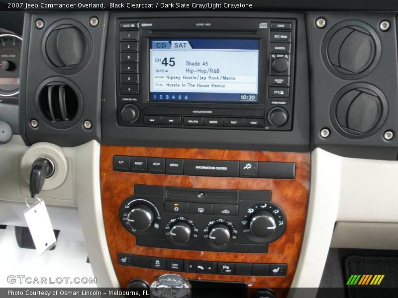 Black Clearcoat / Dark Slate Gray/Light Graystone 2007 Jeep Commander Overland