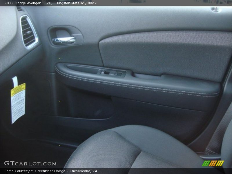 Tungsten Metallic / Black 2013 Dodge Avenger SE V6