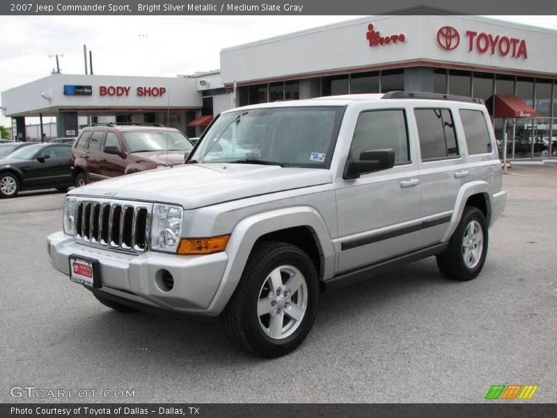 Bright Silver Metallic / Medium Slate Gray 2007 Jeep Commander Sport