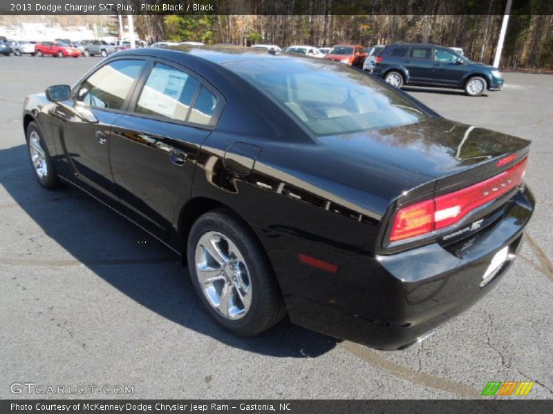 Pitch Black / Black 2013 Dodge Charger SXT Plus