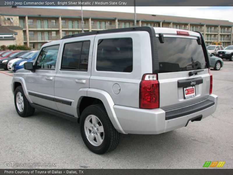 Bright Silver Metallic / Medium Slate Gray 2007 Jeep Commander Sport
