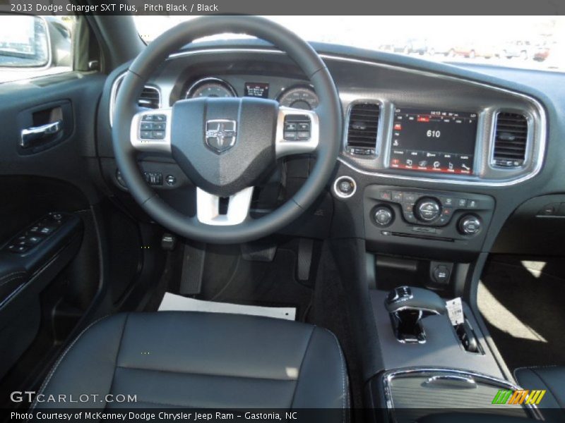 Pitch Black / Black 2013 Dodge Charger SXT Plus