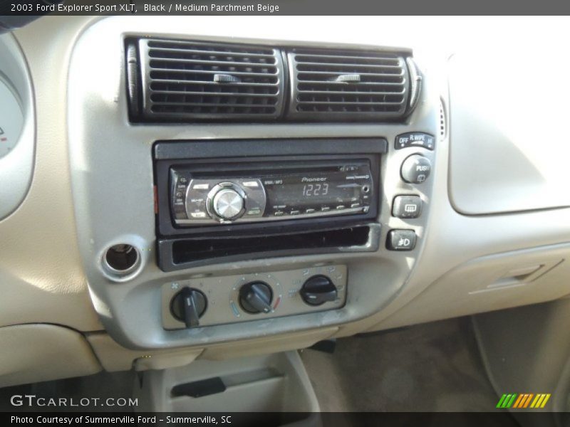 Black / Medium Parchment Beige 2003 Ford Explorer Sport XLT