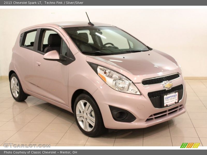 Techno Pink / Silver/Silver 2013 Chevrolet Spark LT