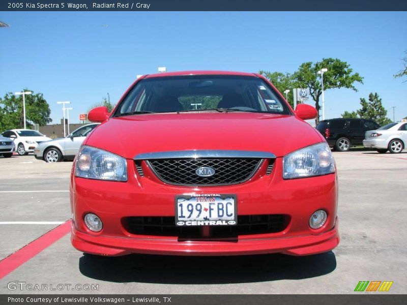 Radiant Red / Gray 2005 Kia Spectra 5 Wagon