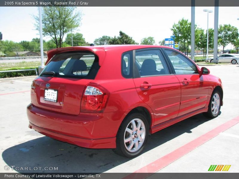 Radiant Red / Gray 2005 Kia Spectra 5 Wagon