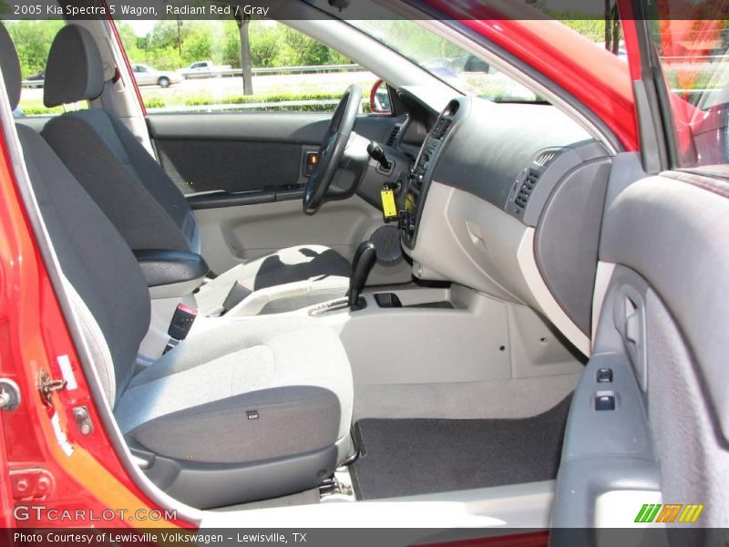 Radiant Red / Gray 2005 Kia Spectra 5 Wagon