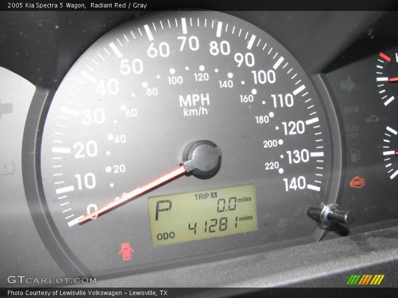 Radiant Red / Gray 2005 Kia Spectra 5 Wagon