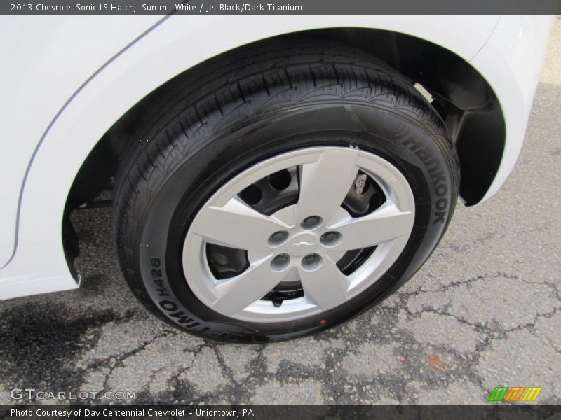 Summit White / Jet Black/Dark Titanium 2013 Chevrolet Sonic LS Hatch