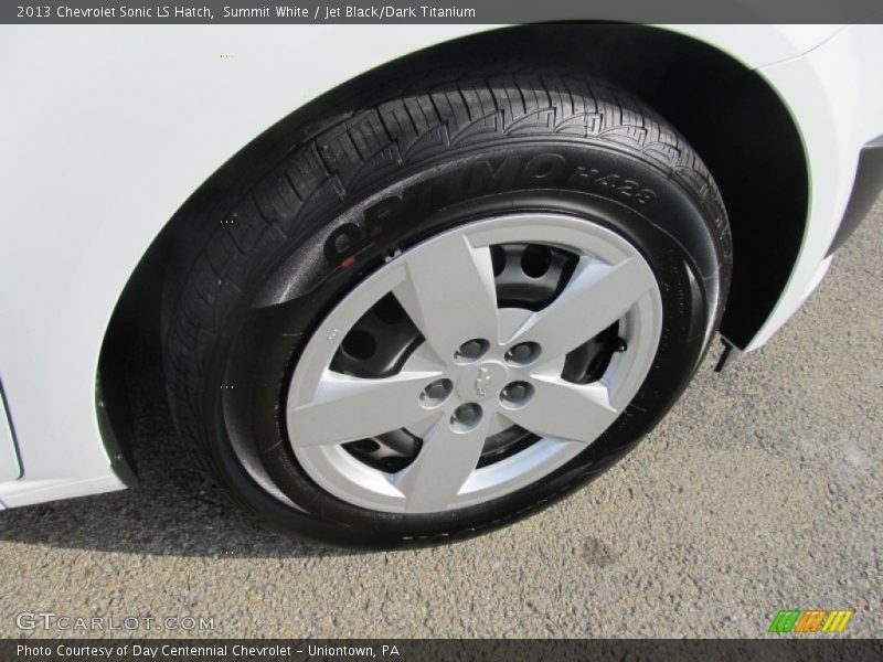 Summit White / Jet Black/Dark Titanium 2013 Chevrolet Sonic LS Hatch