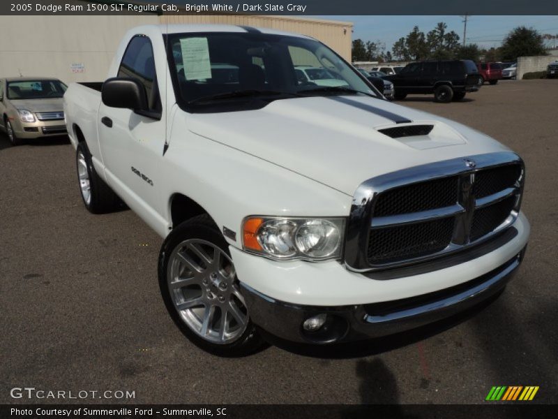 Bright White / Dark Slate Gray 2005 Dodge Ram 1500 SLT Regular Cab
