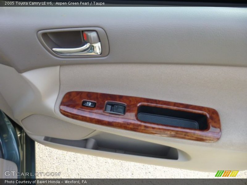 Aspen Green Pearl / Taupe 2005 Toyota Camry LE V6