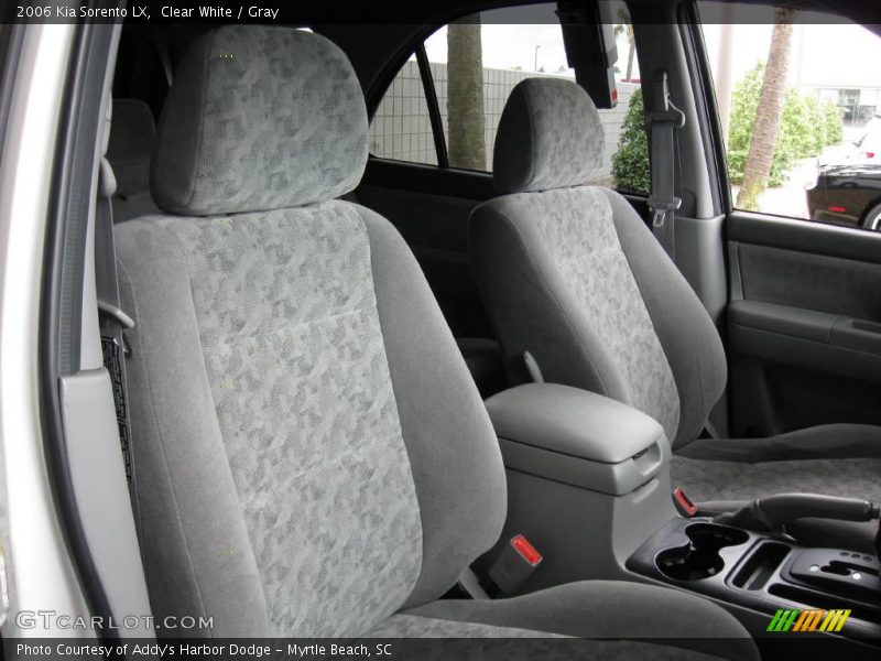 Clear White / Gray 2006 Kia Sorento LX