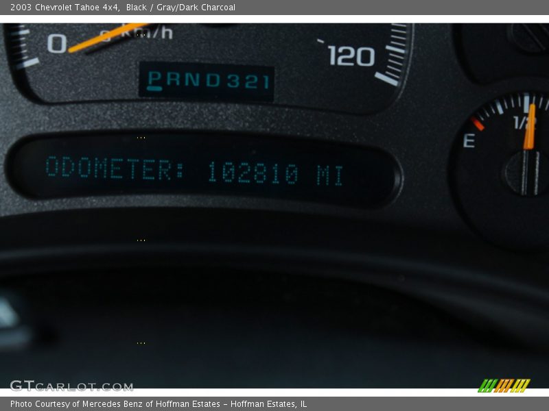 Black / Gray/Dark Charcoal 2003 Chevrolet Tahoe 4x4