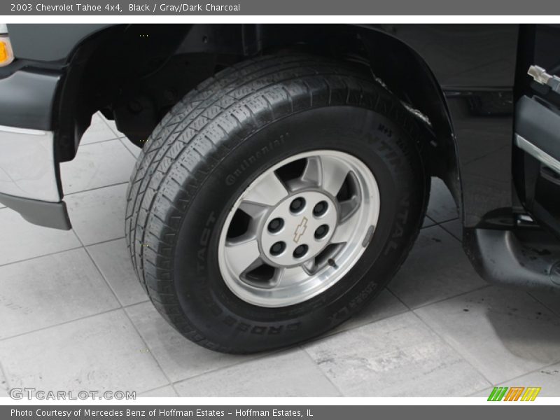 Black / Gray/Dark Charcoal 2003 Chevrolet Tahoe 4x4