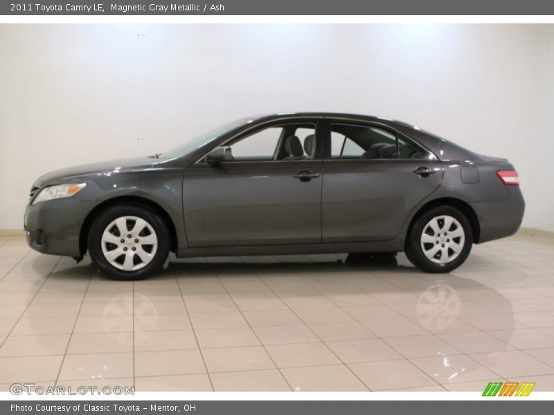 Magnetic Gray Metallic / Ash 2011 Toyota Camry LE