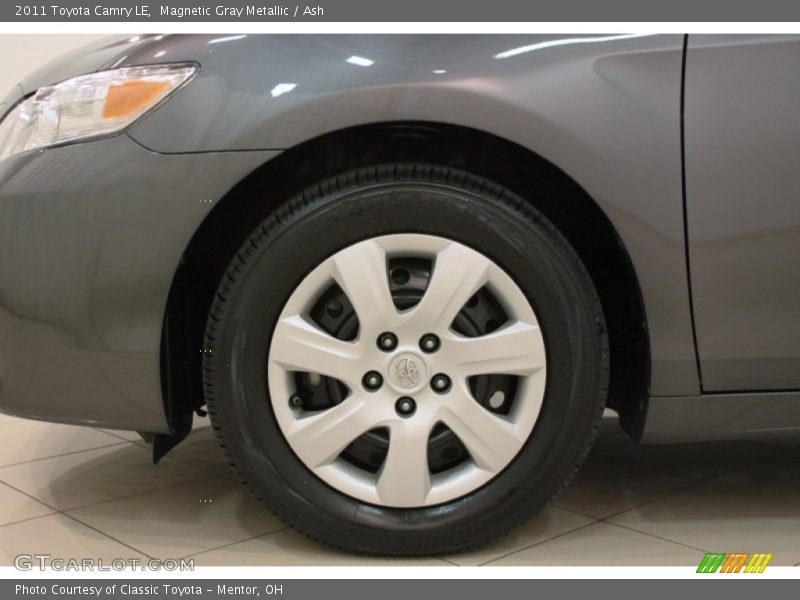 Magnetic Gray Metallic / Ash 2011 Toyota Camry LE