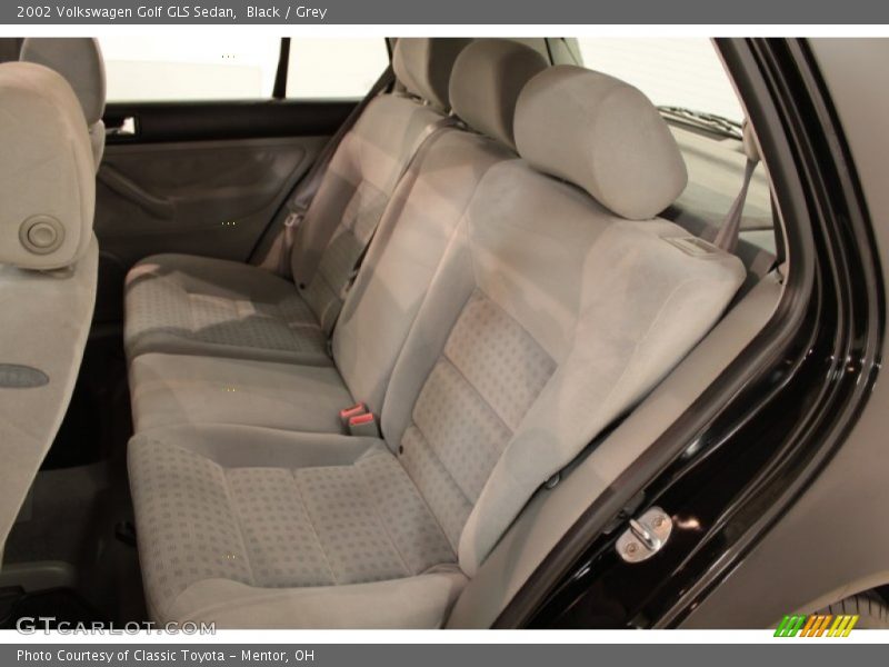 Black / Grey 2002 Volkswagen Golf GLS Sedan
