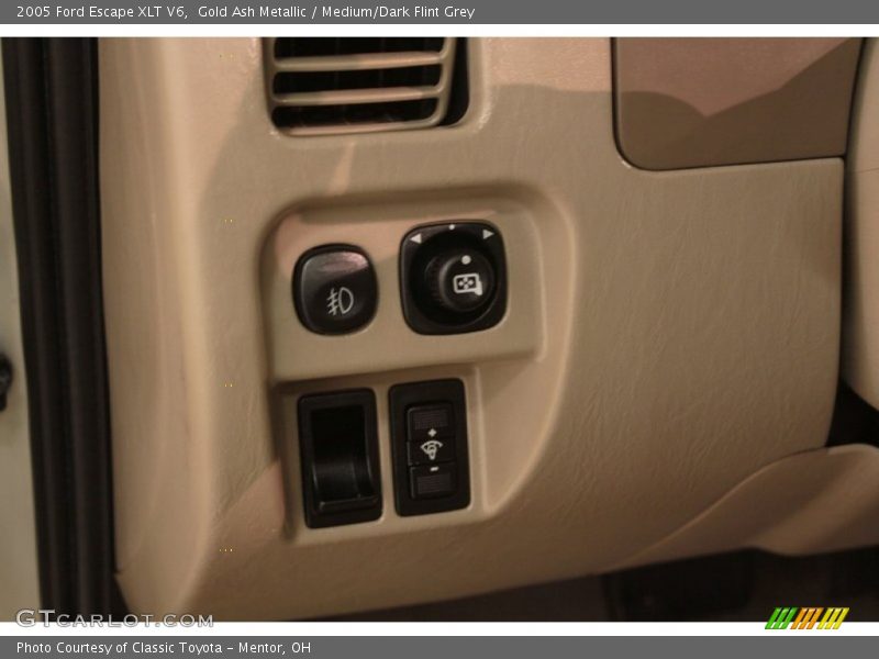 Gold Ash Metallic / Medium/Dark Flint Grey 2005 Ford Escape XLT V6