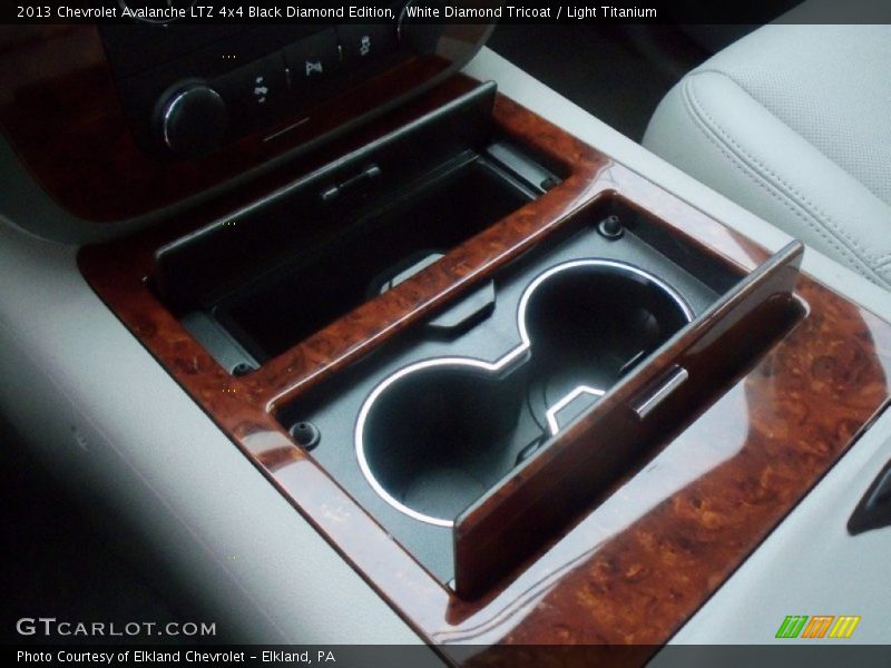 White Diamond Tricoat / Light Titanium 2013 Chevrolet Avalanche LTZ 4x4 Black Diamond Edition