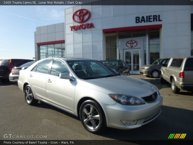 Lunar Mist Metallic / Dark Gray 2005 Toyota Camry SE