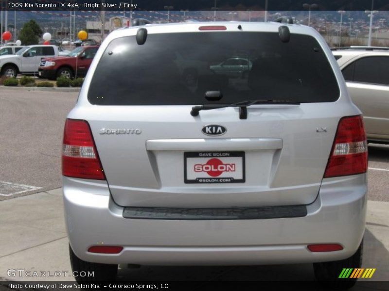 Bright Silver / Gray 2009 Kia Sorento LX 4x4