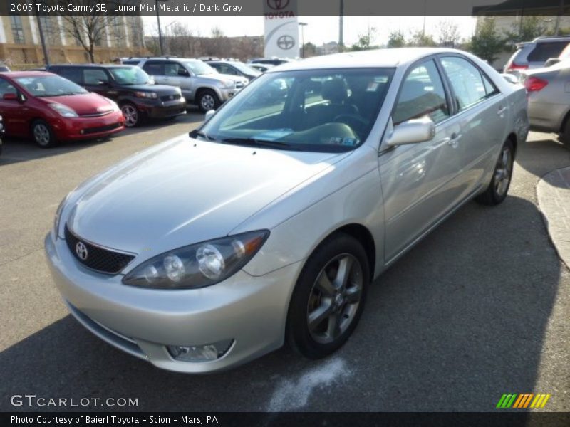 Lunar Mist Metallic / Dark Gray 2005 Toyota Camry SE