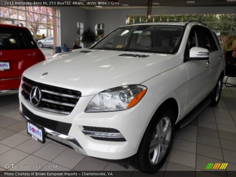 Arctic White / Grey 2013 Mercedes-Benz ML 350 BlueTEC 4Matic