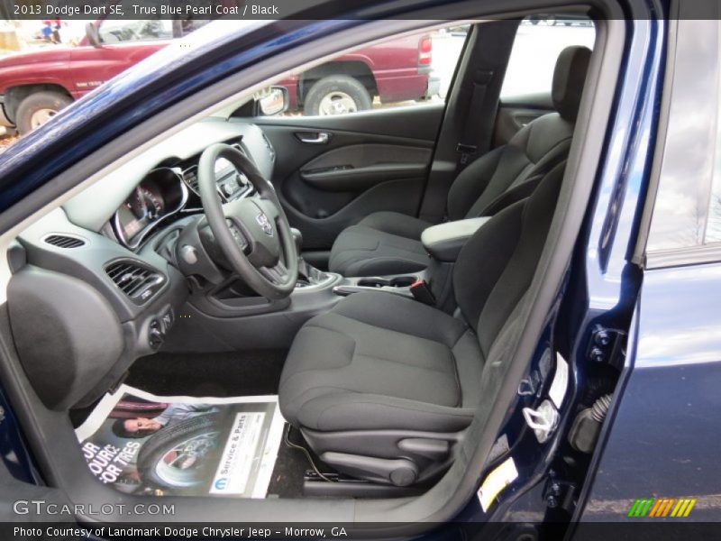 True Blue Pearl Coat / Black 2013 Dodge Dart SE
