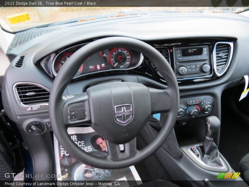 True Blue Pearl Coat / Black 2013 Dodge Dart SE