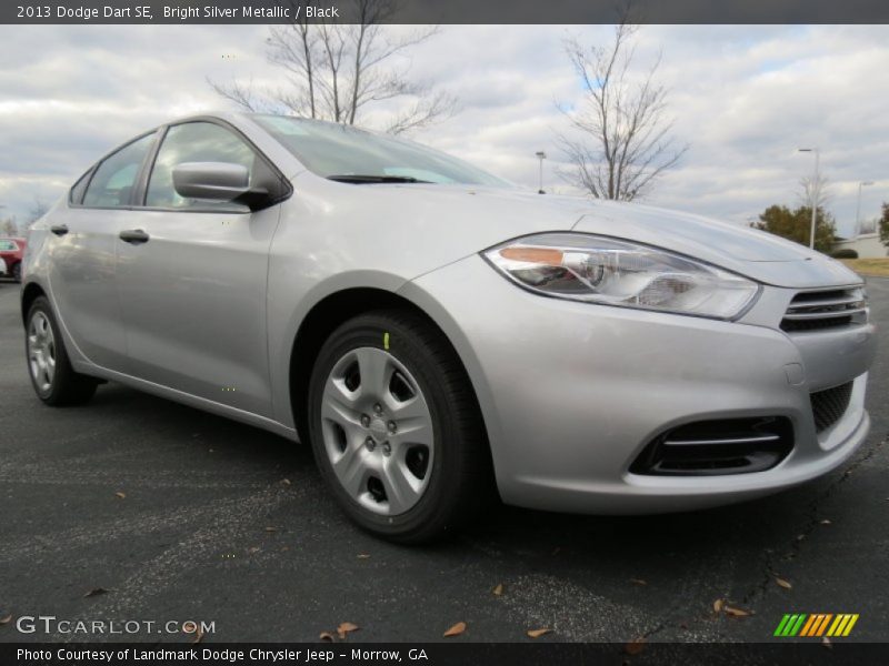 Bright Silver Metallic / Black 2013 Dodge Dart SE