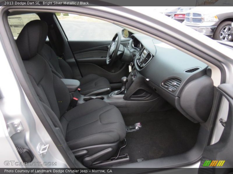 Bright Silver Metallic / Black 2013 Dodge Dart SE