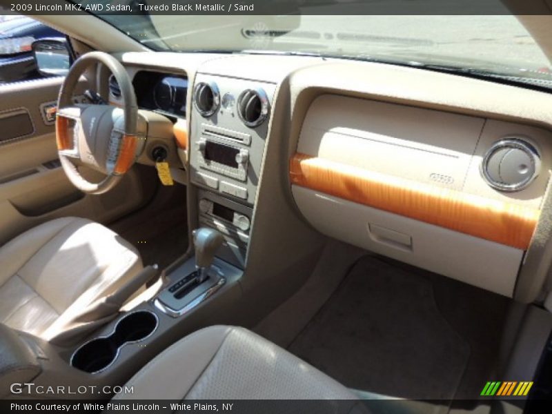 Tuxedo Black Metallic / Sand 2009 Lincoln MKZ AWD Sedan
