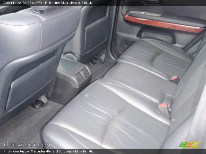 Millinnium Silver Metallic / Black 2004 Lexus RX 330 AWD