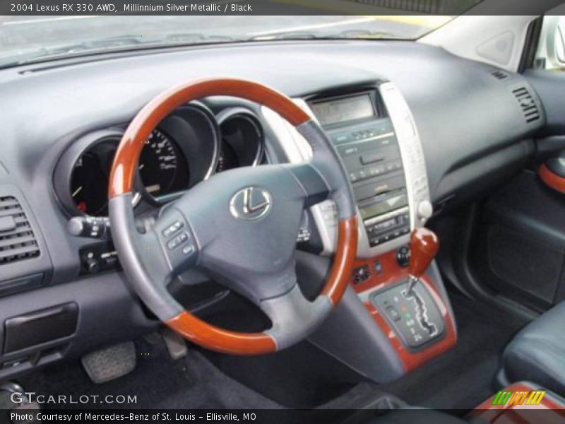 Millinnium Silver Metallic / Black 2004 Lexus RX 330 AWD