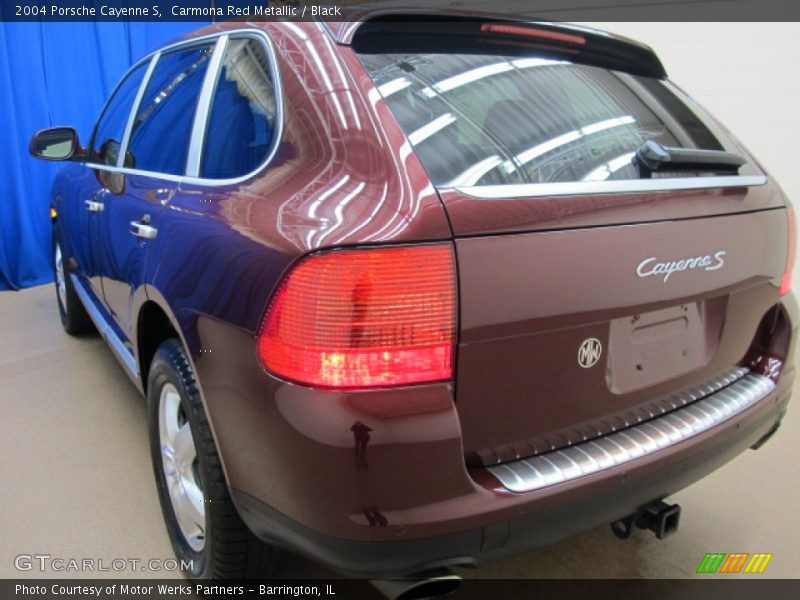 Carmona Red Metallic / Black 2004 Porsche Cayenne S